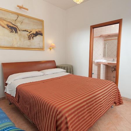 B&B Babri Simim Taj Rzym Zewnętrze zdjęcie
